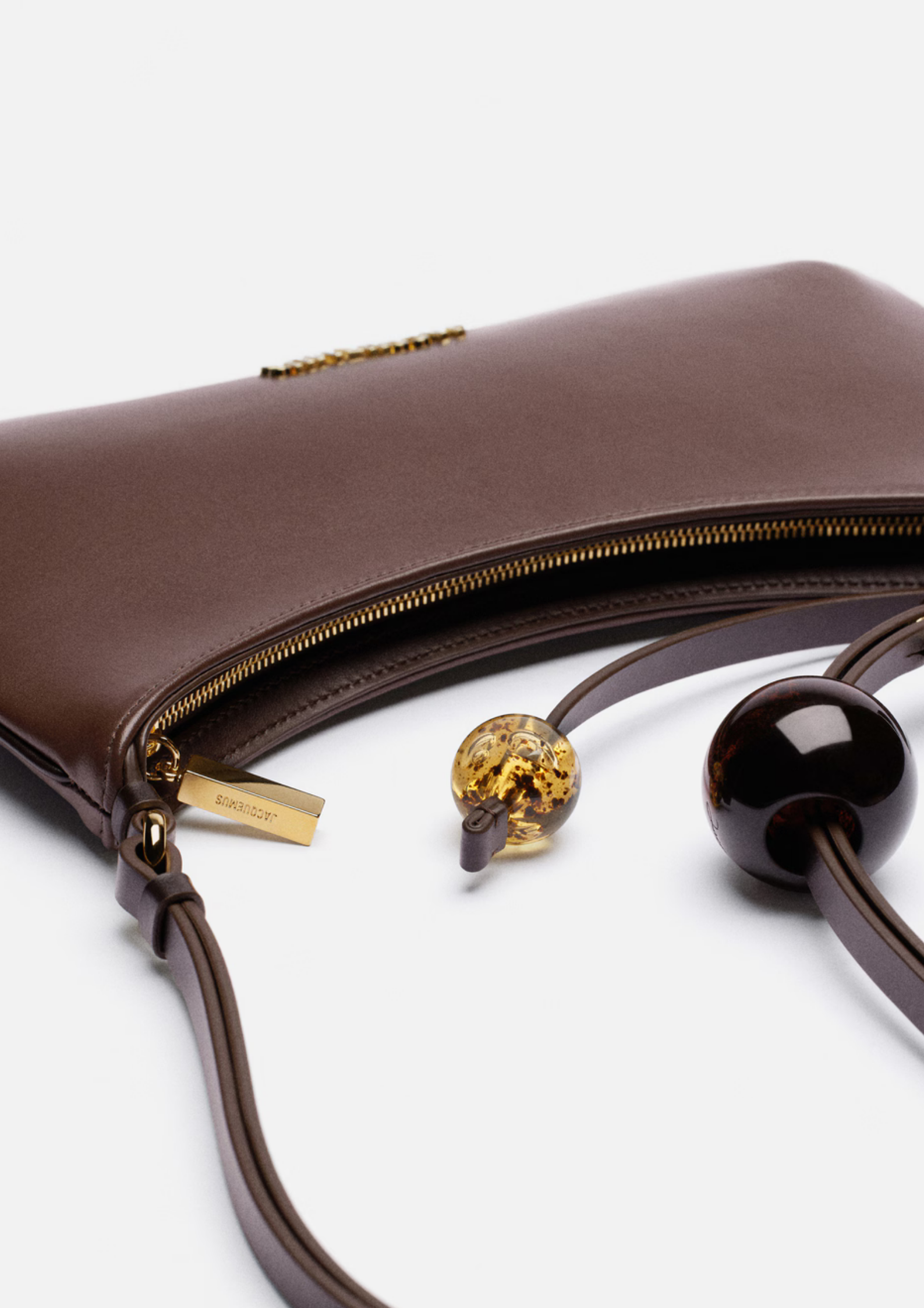 Le Grande Bisou Perle | Brown