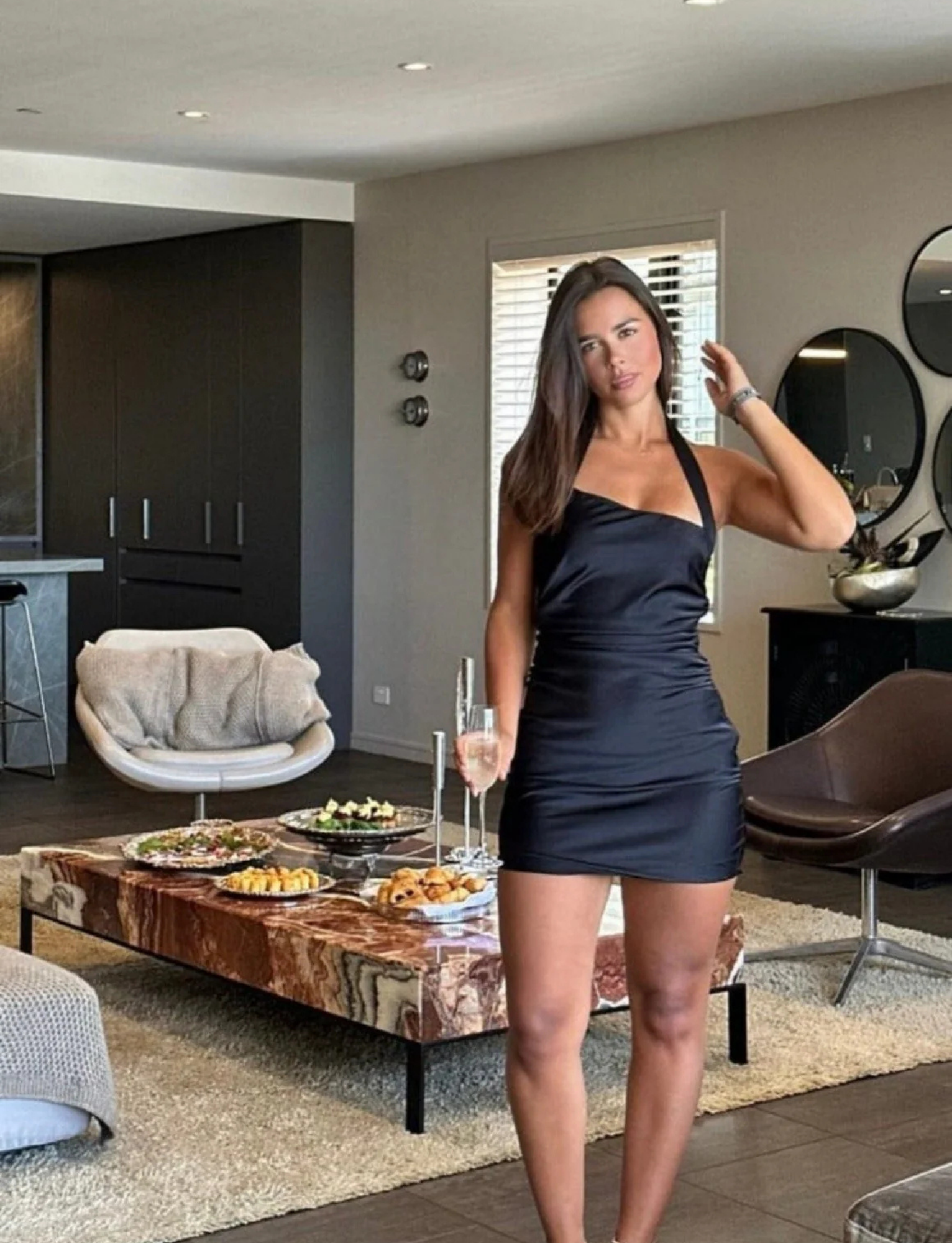 Ula Asym Mini image 0