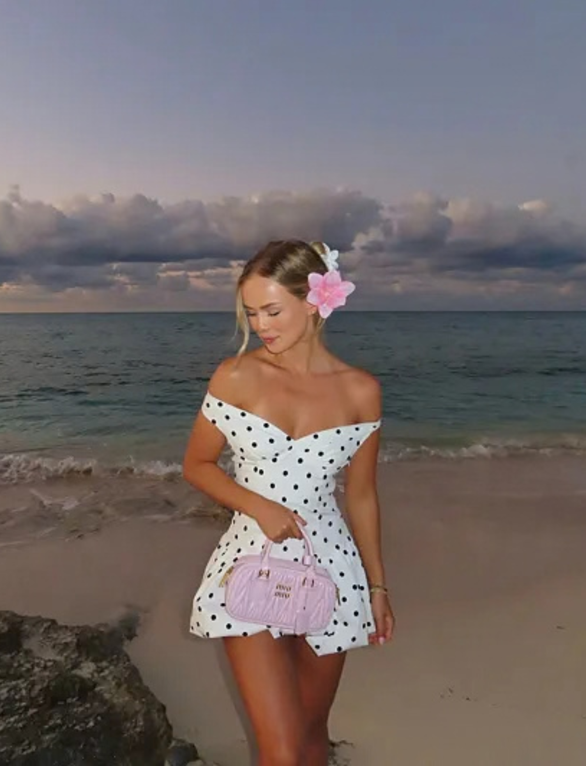 Endless Romance Mini | White Polka